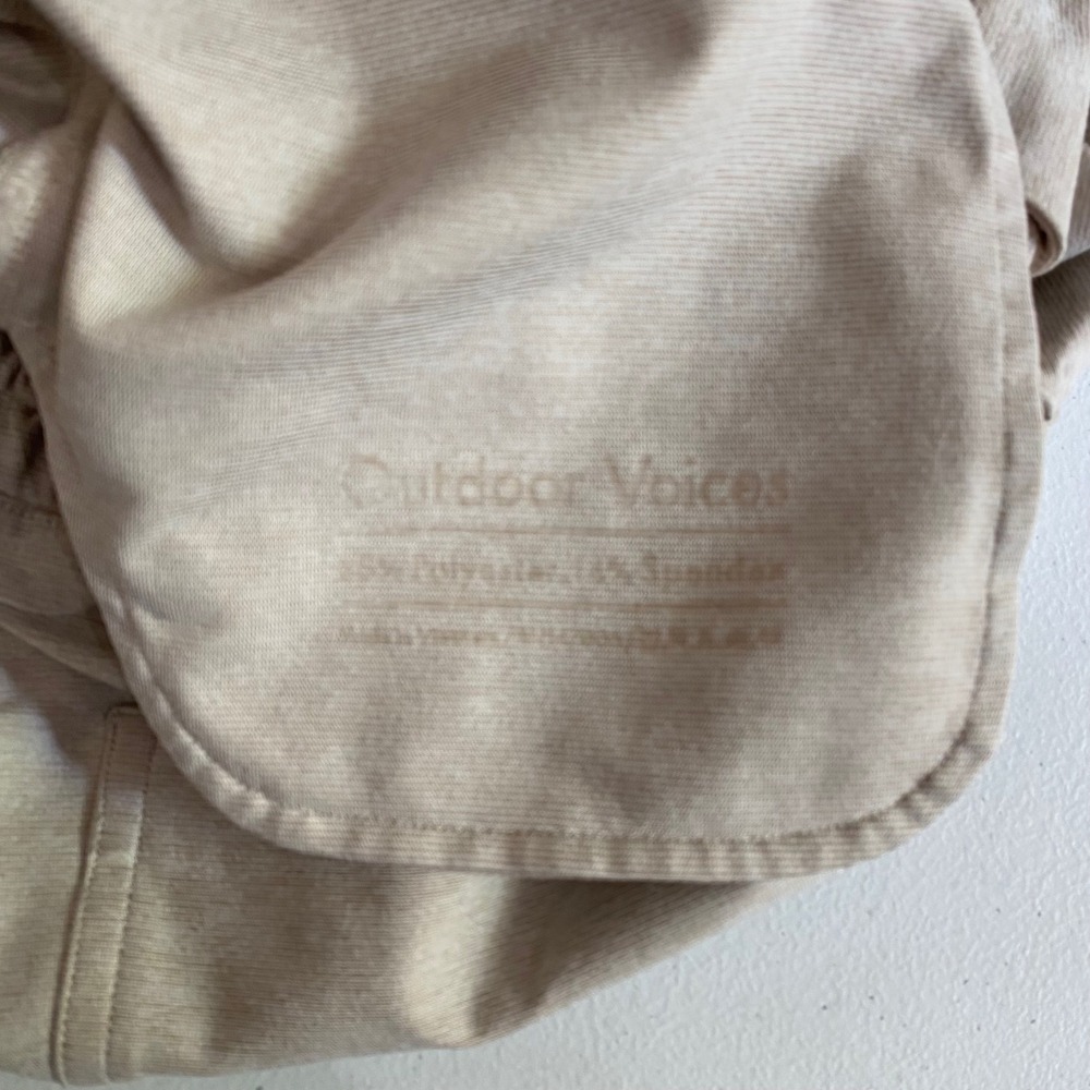 Outdoor Voices Mens CloudKnit 7 inch Shorts Oatmeal Heather Beige Small Unlined - Picture 4 of 4